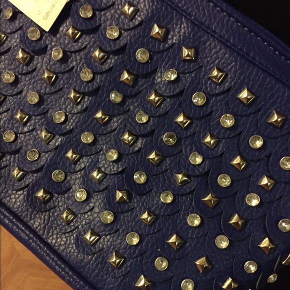 NWT boutique purse 💙 - Picture 2 of 3